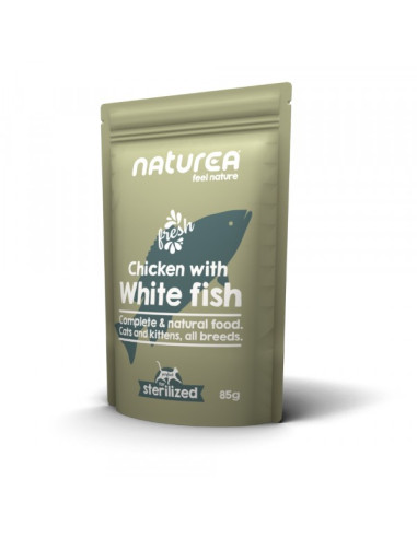 Naturea WetFoods Gato Esterilizado Frango com Peixe Branco 85gr