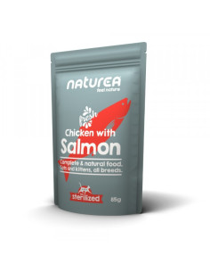 Naturea WetFoods Gato Esterilizado Frango com Salmão 85gr